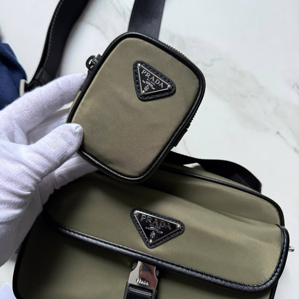 Сумка-мессенджер Prada