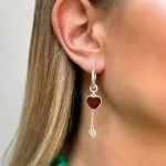 Серьги с подвесом Сердца с вишневым янтарем