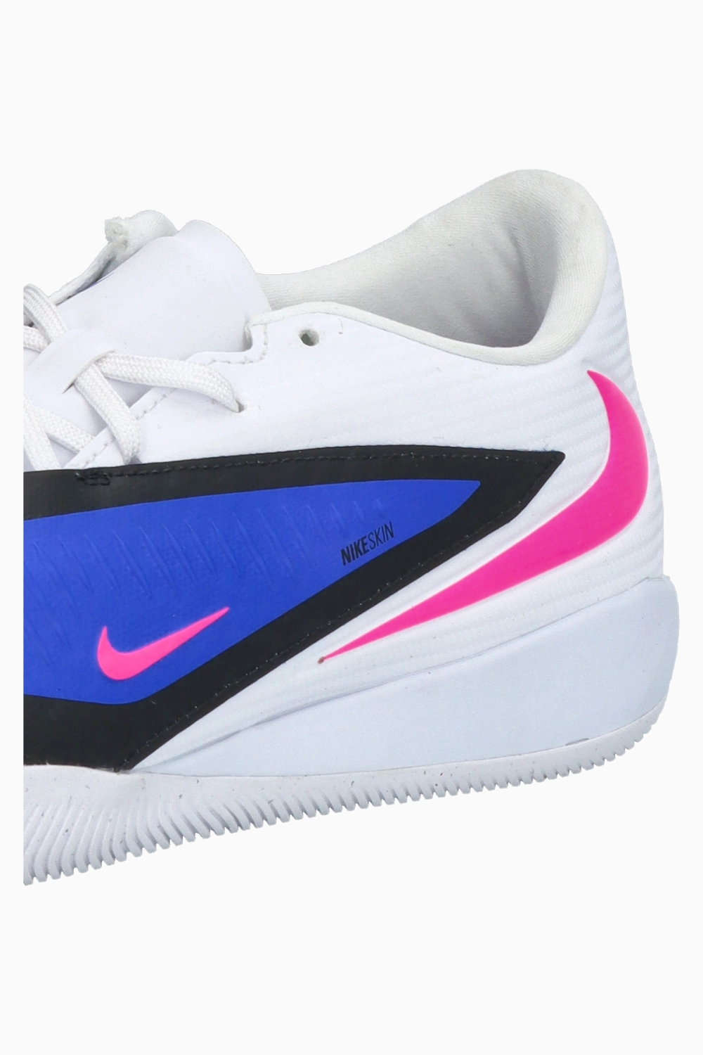 Футзалки Nike Phantom 6 Low Academy IC
