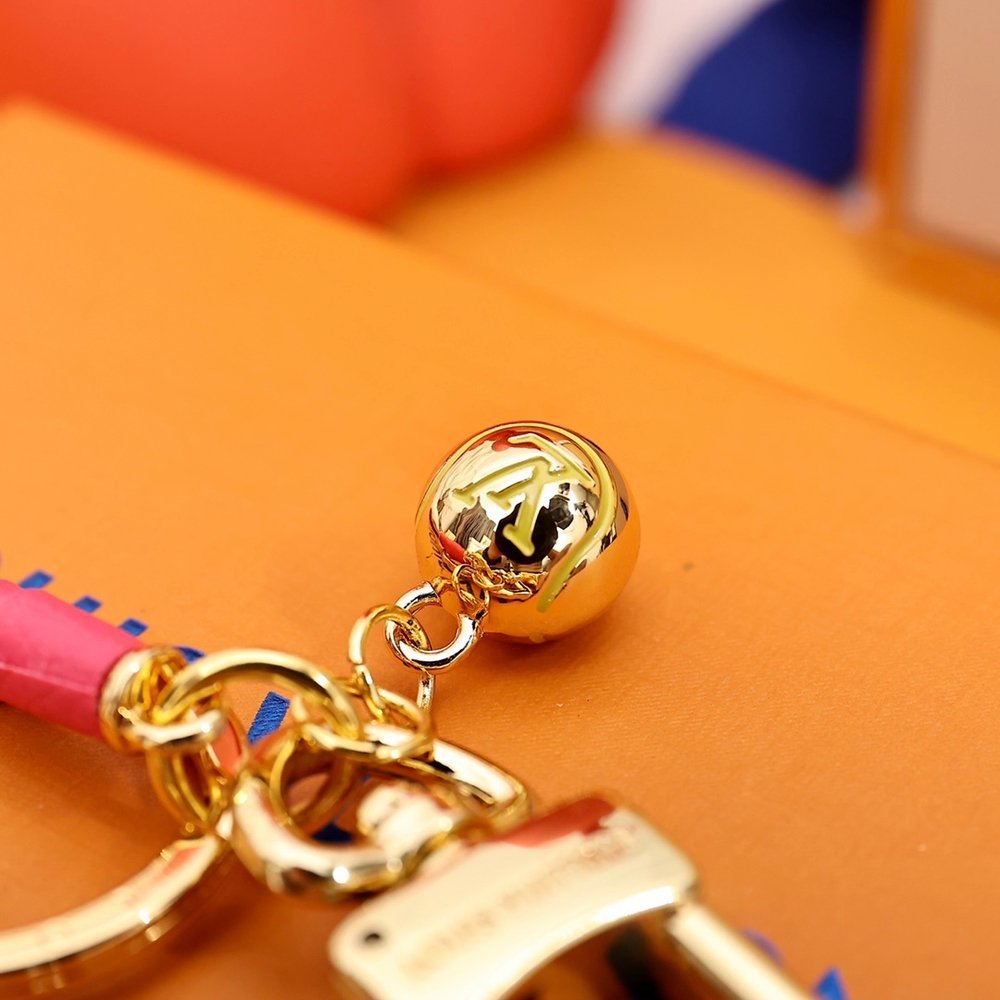 Louis Vuitton Serve Keyring