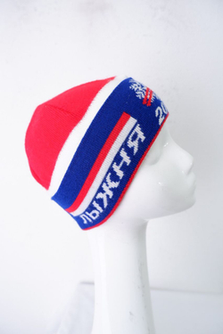 Шапка спортивная