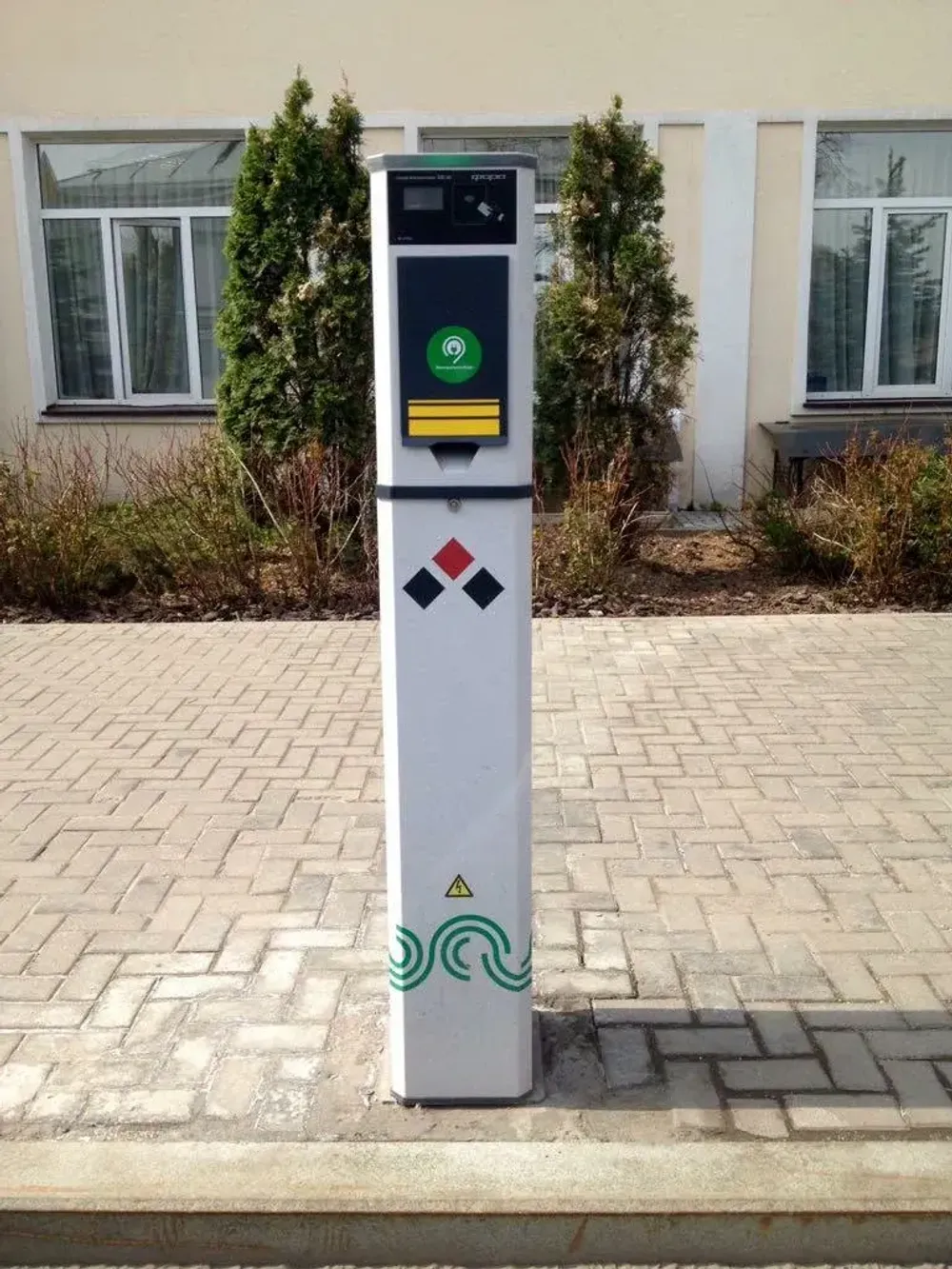 Зарядная станция переменного тока ФОРА для электромобилей (ЭЗС-AC-2) - 2