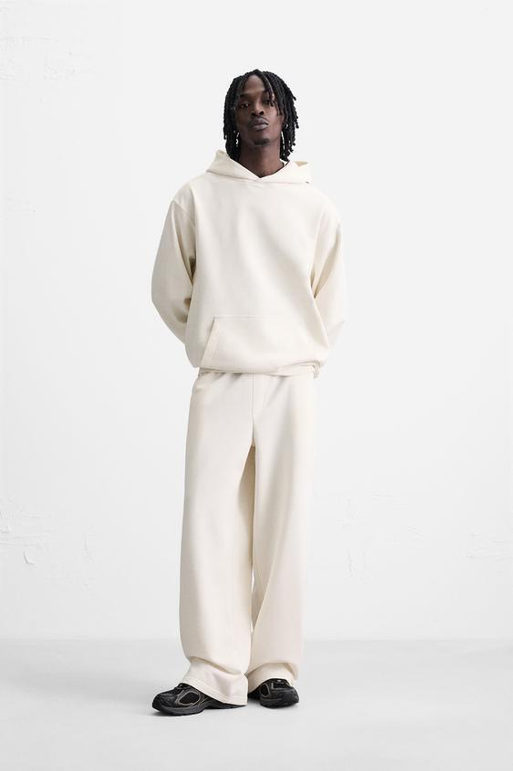 ZARA ДЖОГГЕРЫ WIDE-FIT, ЖЕЛТОВАТО-БЕЛЫЙ