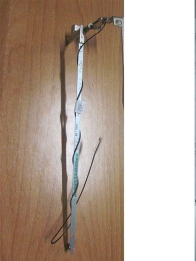 Петля (правая c антенной) для ноутбука Lenovo Y500/Y510p (90201997), оригинал