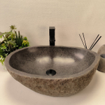 Каменная раковина из речного камня RS-63175 (55*41*16)