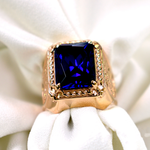 Печатка с крупным камнем