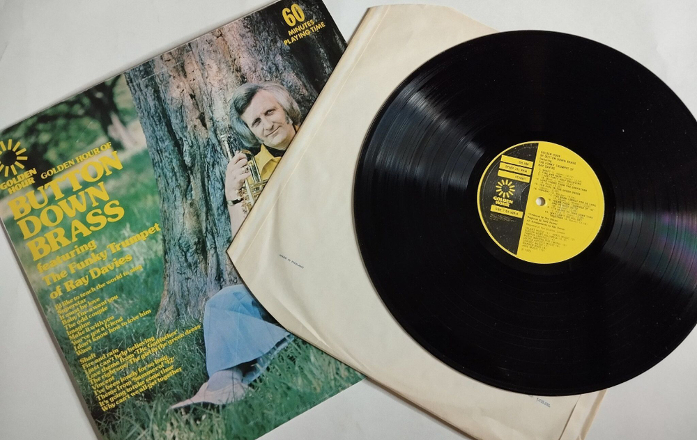 Винтажная виниловая пластинка LP Button Down Brass Featuring The Funky Trumpet Of Ray Davies (UK 1972)