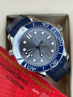 Часы Omega Seamaster Driving