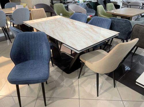 Стол Ниагара 140 БЕЖЕВЫЙ МРАМОР, стекло / ЧЕРНЫЙ