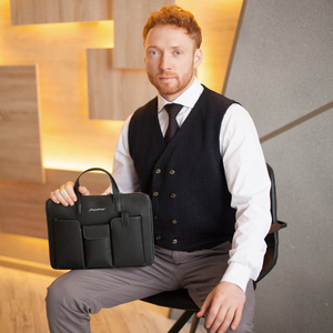 Сумка кожаная для MacBook Pro 13"-14" Bocage с карманами черного цвета