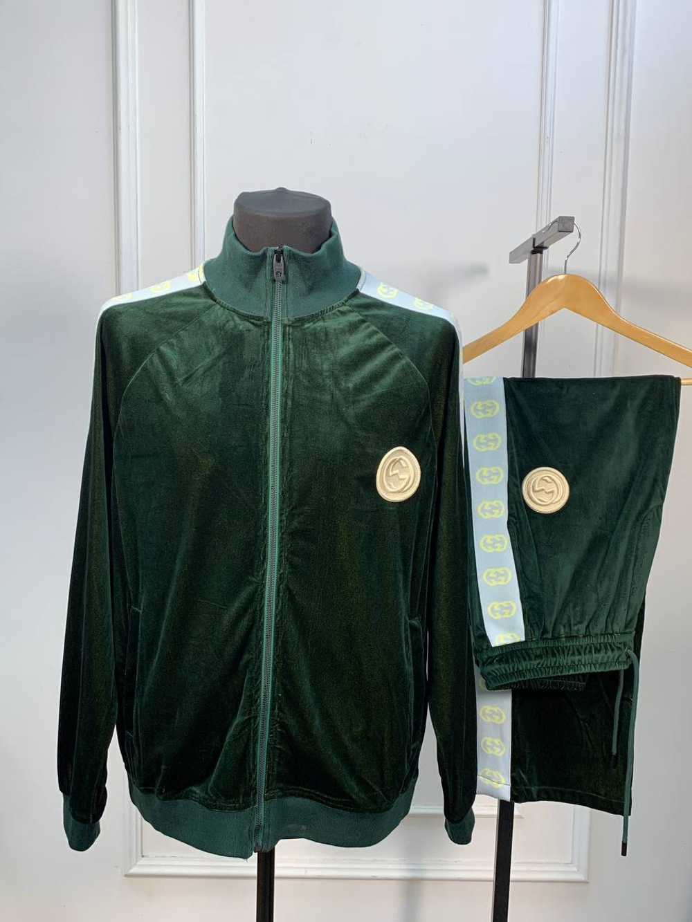 Прогулочный костюм Gucci