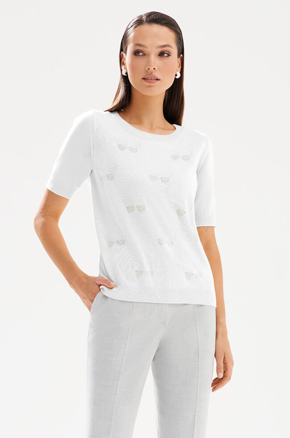 23533 Джемпер женский (молочный)