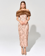 Корсетное платье Gold Star с вышивкой ручной работы и меховой отделкой