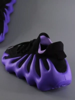 Кроссовки Изики - Yeezy boost- черно-фиолетовый