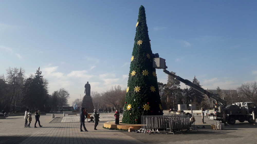 Уличная елка каркасная "Евро-2" (пвх) 9 м