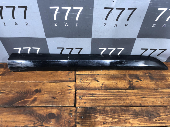 Накладка двери Peugeot Traveller Expert Jumpy 16-22 Б/У Оригинал 9828887477