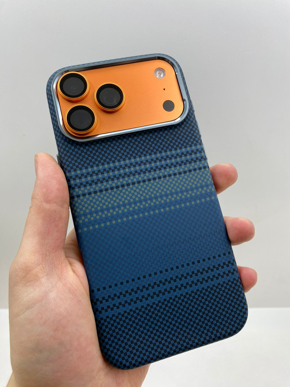 LUXO Life Plus с MagSafe iPhone 11