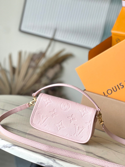 Louis Vuitton Nano Diane