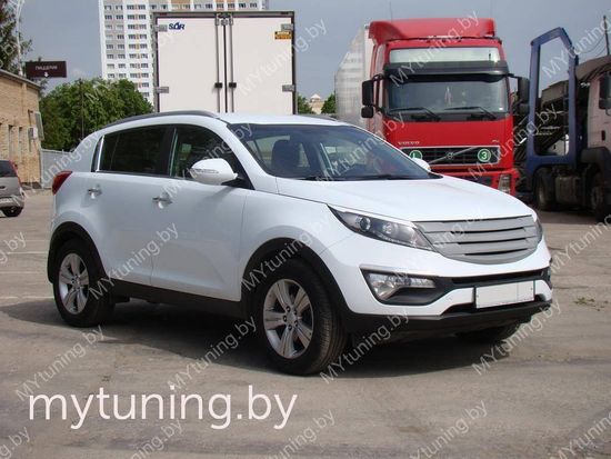 Решетка радиатора V.2 для Kia Sportage III