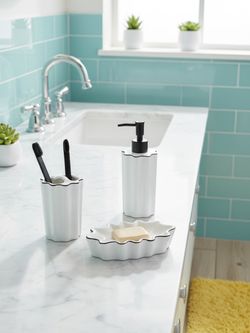 Мыльница Camellia, белая