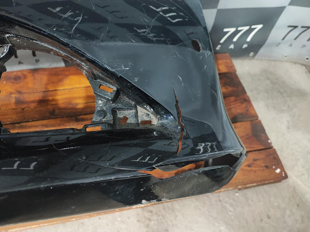 Бампер передний Toyota Camry (XV50) 11-14 Б/У Оригинал 5211906690