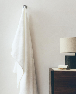 Zara Home - Ребристое полотенце для ванной с текстурой, белый, 50х90 см