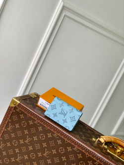 Louis Vuitton Double Card Holder