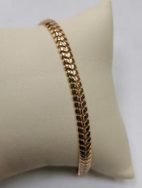 Браслет из золота