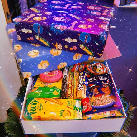 Фирменный рандом-бокс Geek Trip