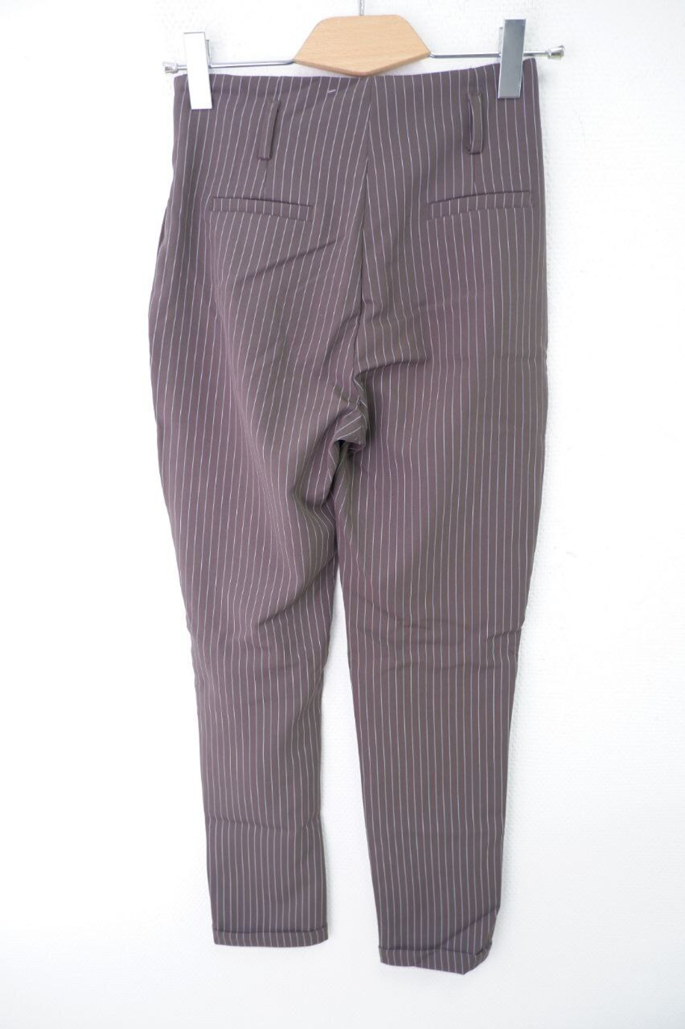 Брюки Bszz в полоску 42 размер