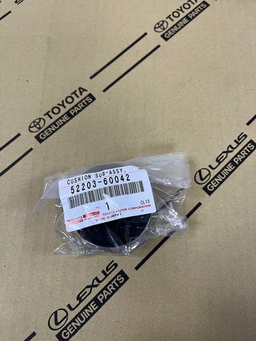 Подушка рамы (5220360041) TOYOTA 5220360042