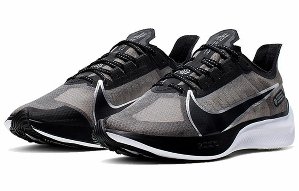 Кроссовки Nike Zoom Gravity 1