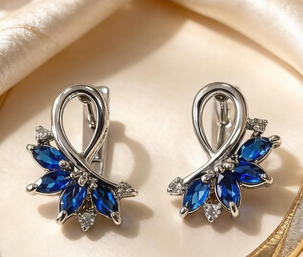 Ювелирные серьги из серебра 925 пробы