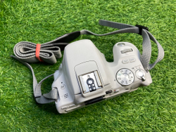 Canon 200D 18-55mm IS STM Белый Покупка/Продажа