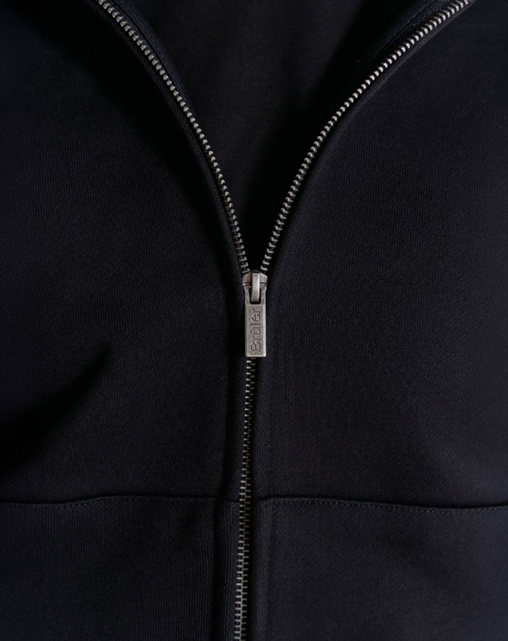 Худи Bruler d'Amour Zip Logo de base 01 черное