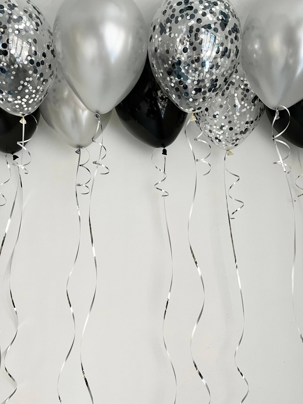 Воздушные шары на потолок черный/серебро №3928