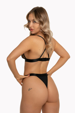 Maura Anais