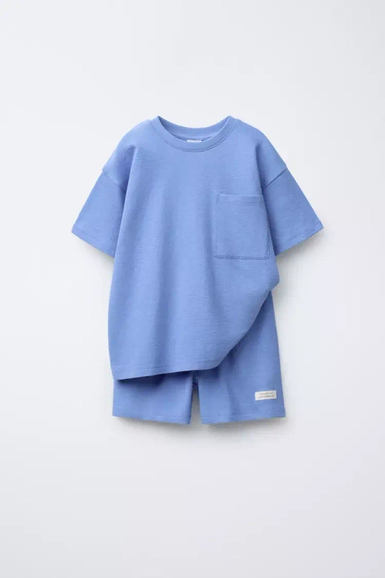 ZARA ОДНОТОННАЯ ПИЖАМА С ФУТБОЛКОЙ И ШОРТАМИ, СИНИЙ