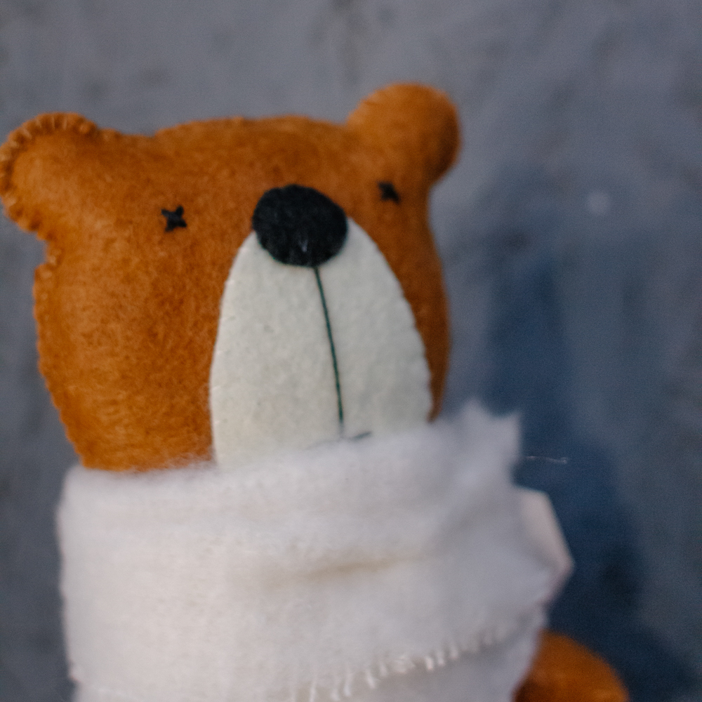 Игрушка ручной работы Мишка
