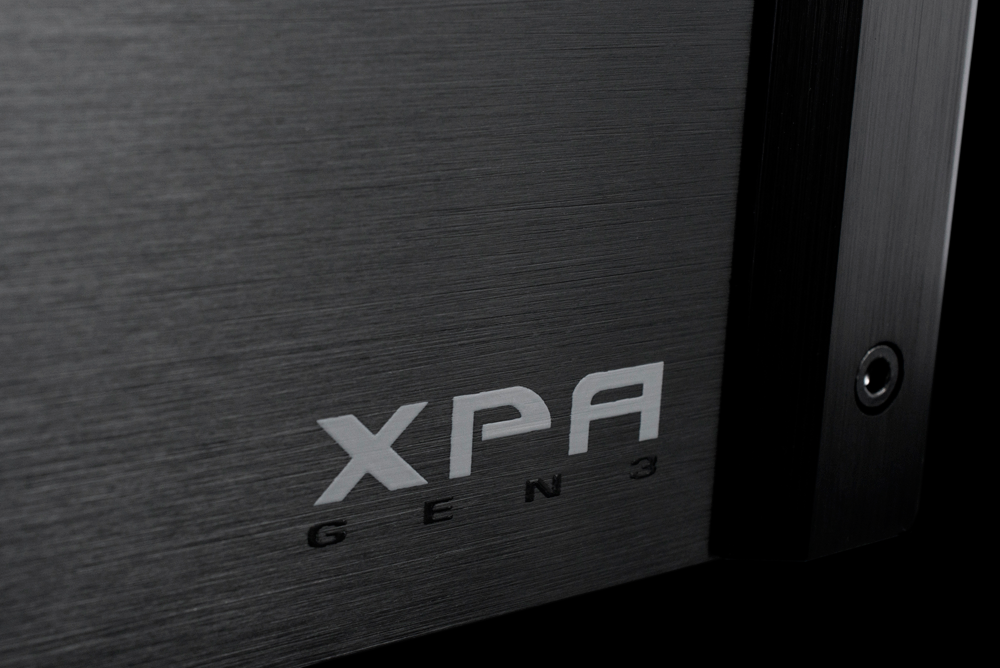 Emotiva XPA-DR2, 2-канальный усилитель мощности