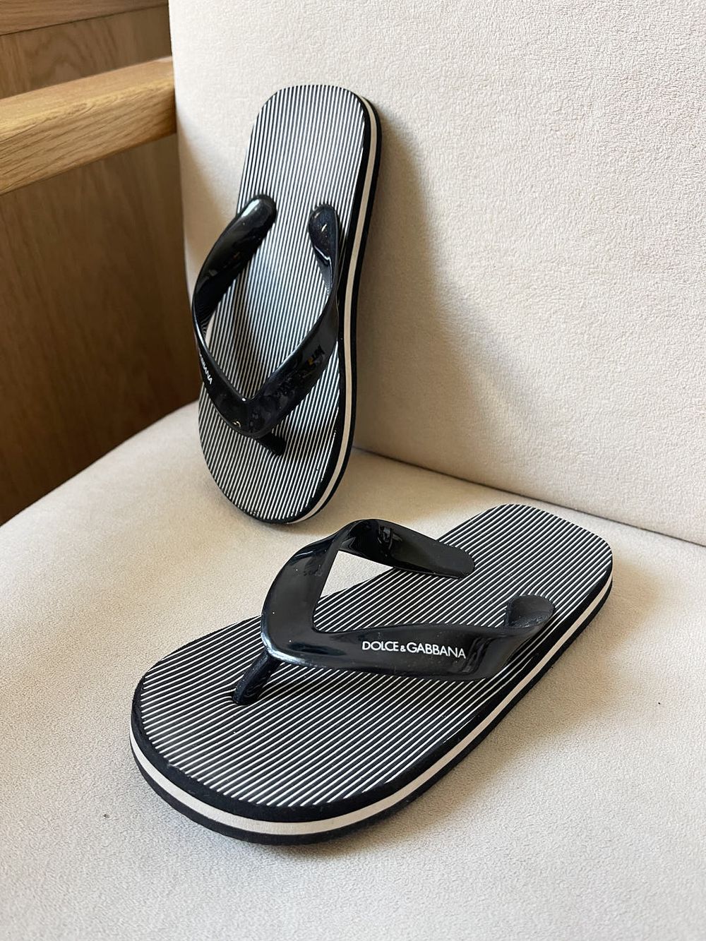 Сланцы Dolce&Gabbana, 28,5