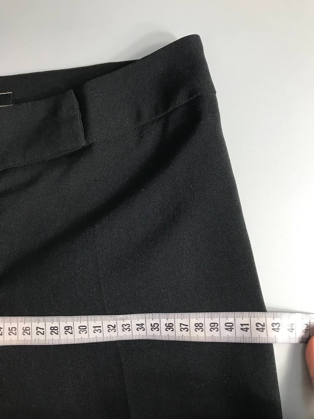 Брюки Jennyfer со стрелками,маркировка 40, визуально на 46 размер