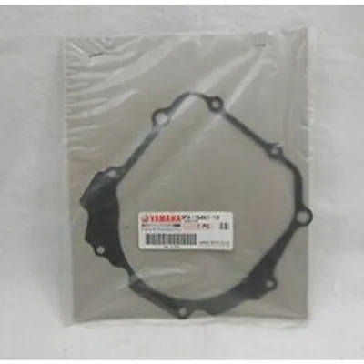 Прокладка крышки Yamaha 3FA154611000