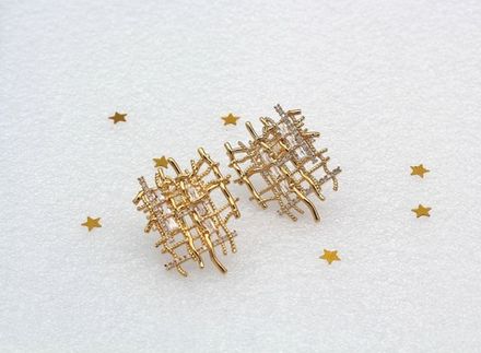 Серьги-гвоздики "Плетение" 35мм, со стразами