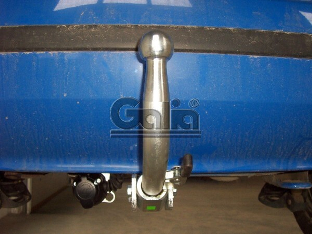 Фаркоп оцинкованный Galia S081A для Skoda Fabia хетчбек 2000-2007, 2007-2014(паспорт и сертификат в комплекте)(без электрики)