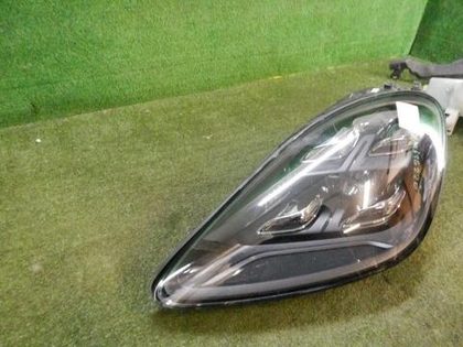 Фара левая Porsche Cayenne 3 (2017-2023) LED