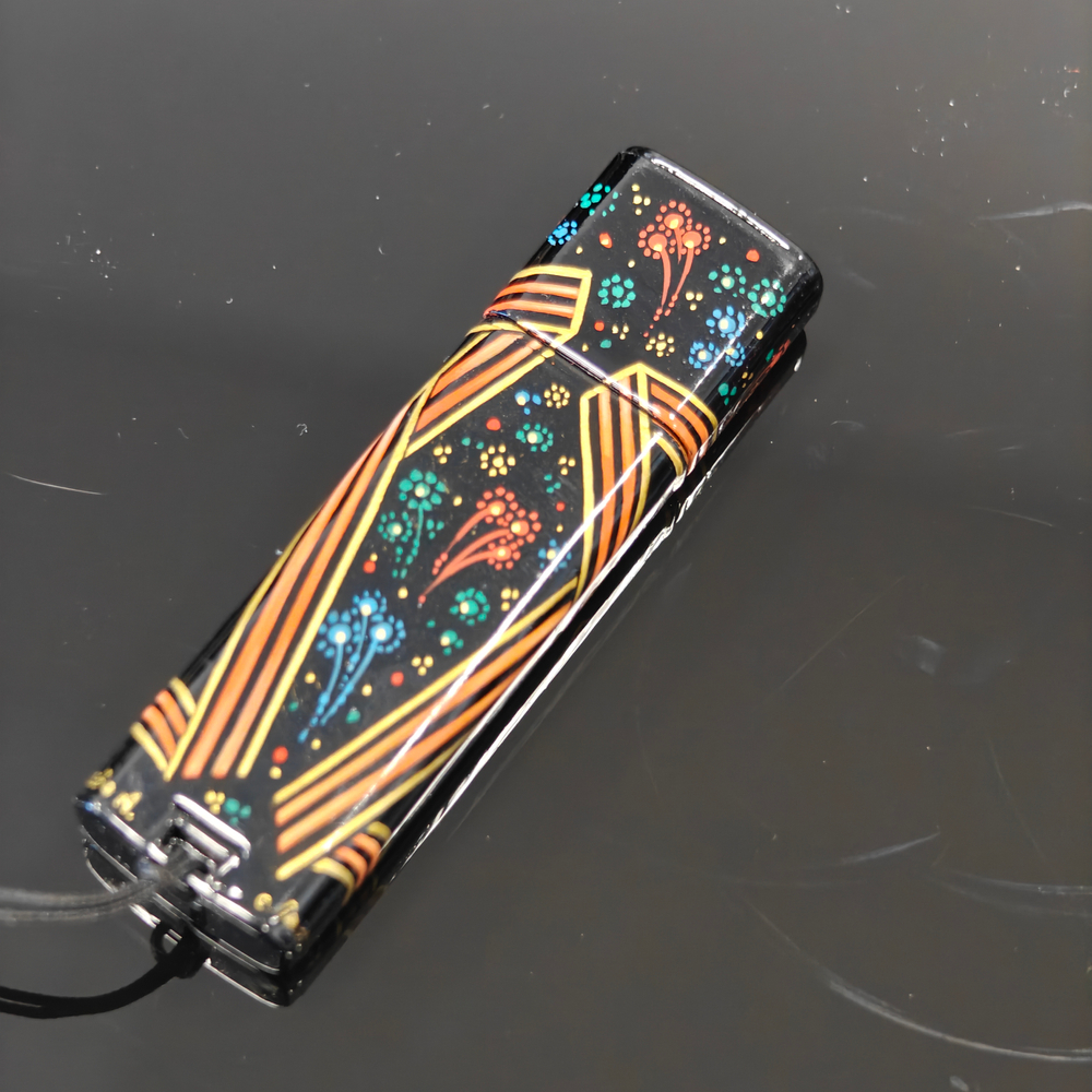 Флешка USB в футляре с ручной росписью "Победа!"