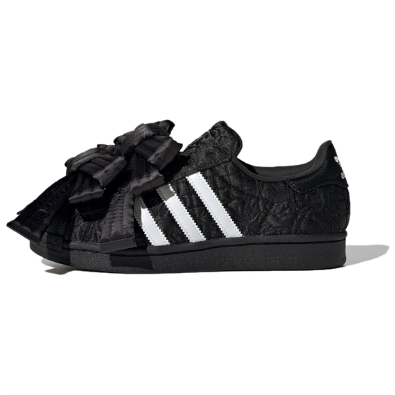 Adidas originals Superstar В кроссовках для скейтборда Низкие Кроссовки Черные/Белые Женские