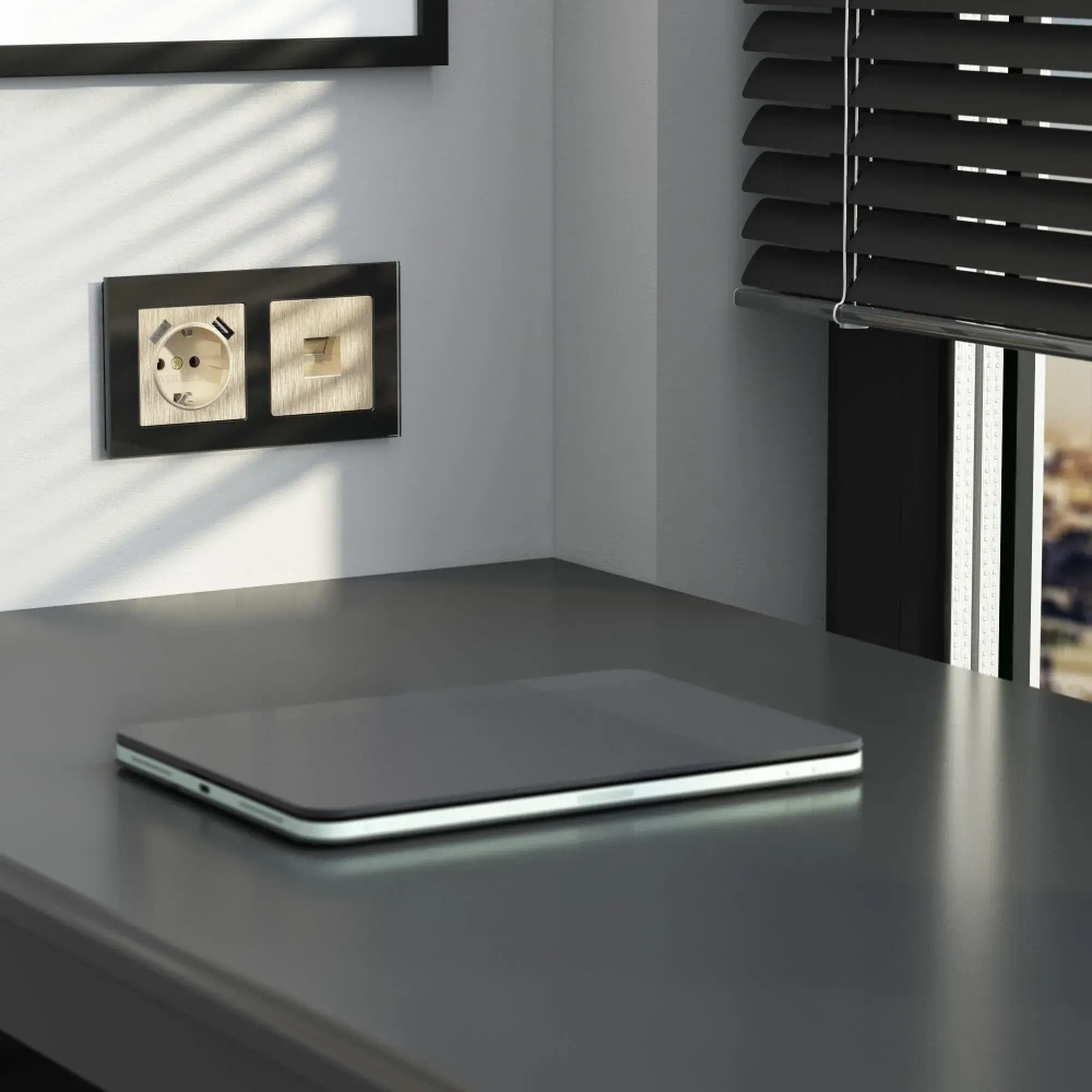 Розетка Ethernet RJ-45 (шампань рифленый) W1181010