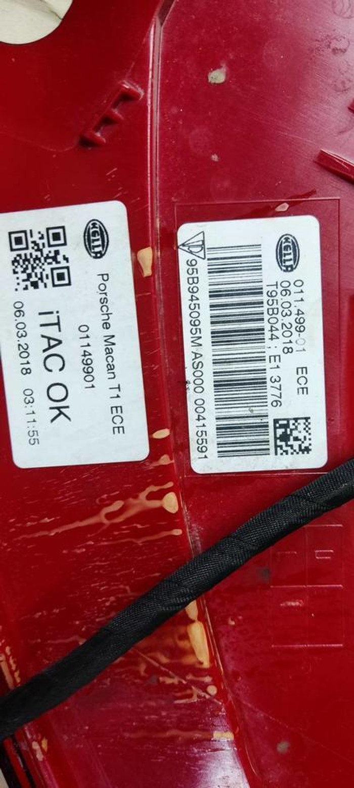 Фонарь левый внешний Porsche Macan 95b (2014-2018)